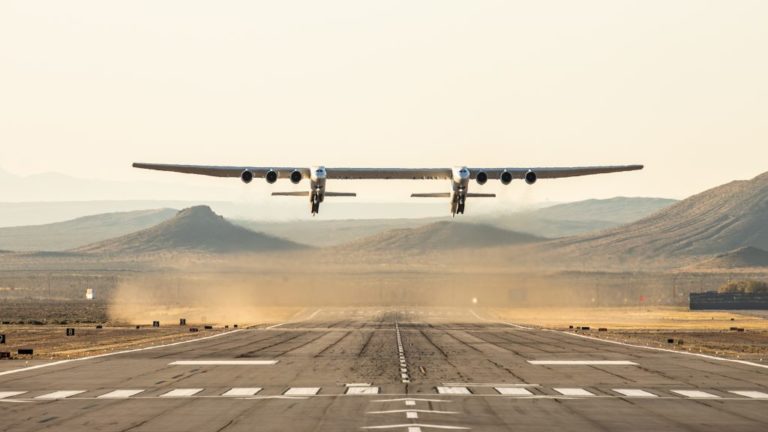 Stratolaunch_FF-9564-1024x576