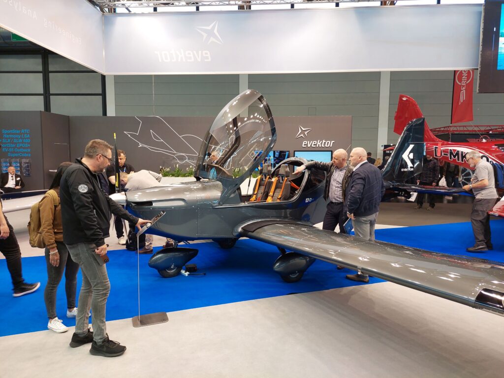 Evektor Group at Aero Friedrichshafen 2022
